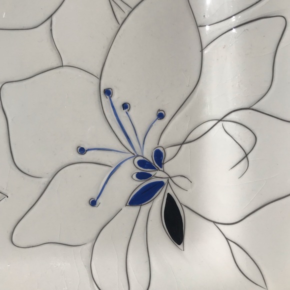 4  Square Dinner Plates By Laurie Gates “Anna”  Blue Black And White Flo… - Picture 4 of 10